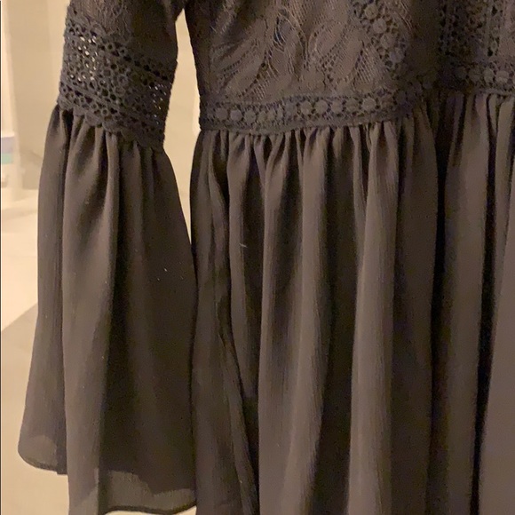 NWT beautiful Luna top - Picture 3 of 10